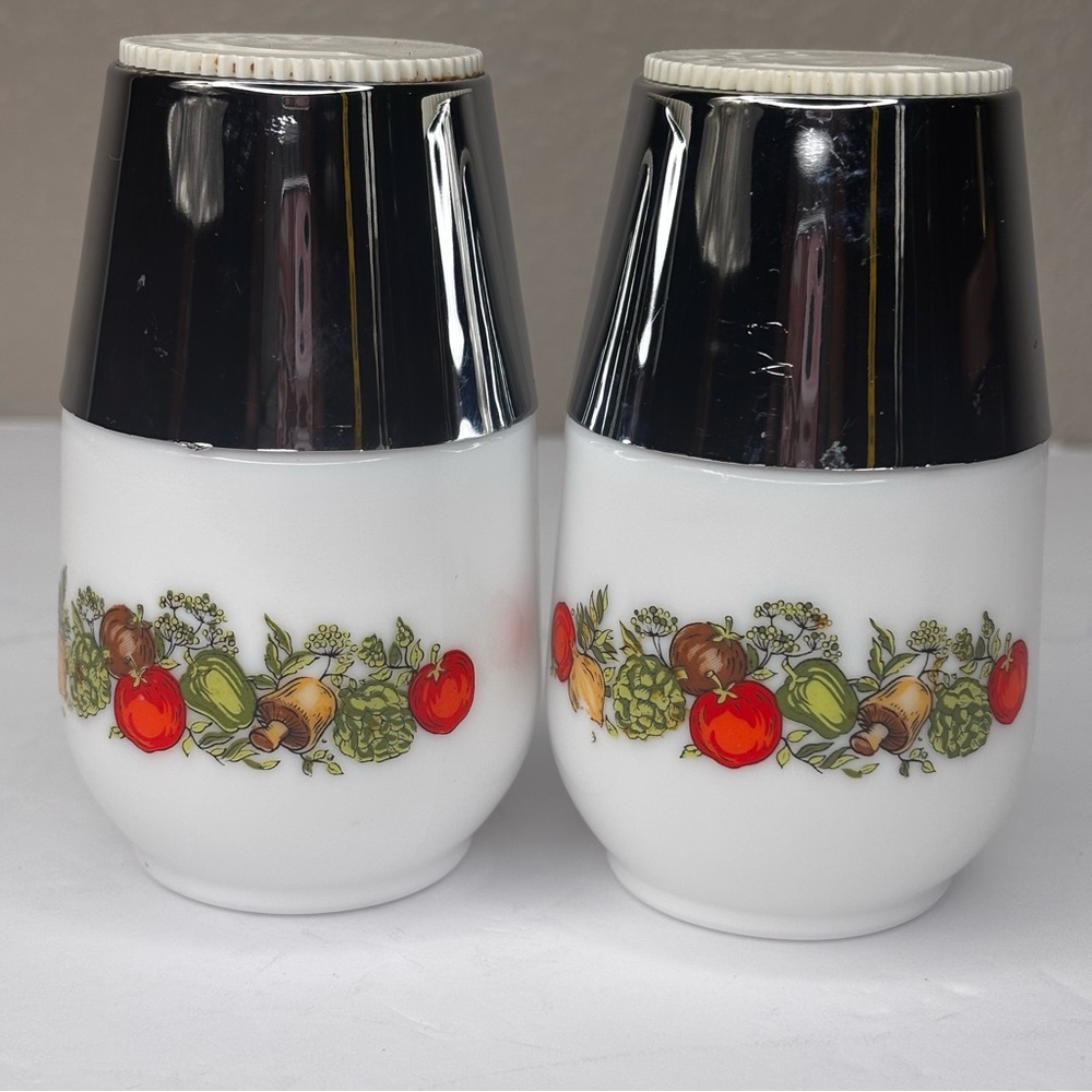 Vintage Gemco Milk Glass Salt & Pepper Shakers Spice of Life Vegetable Pattern